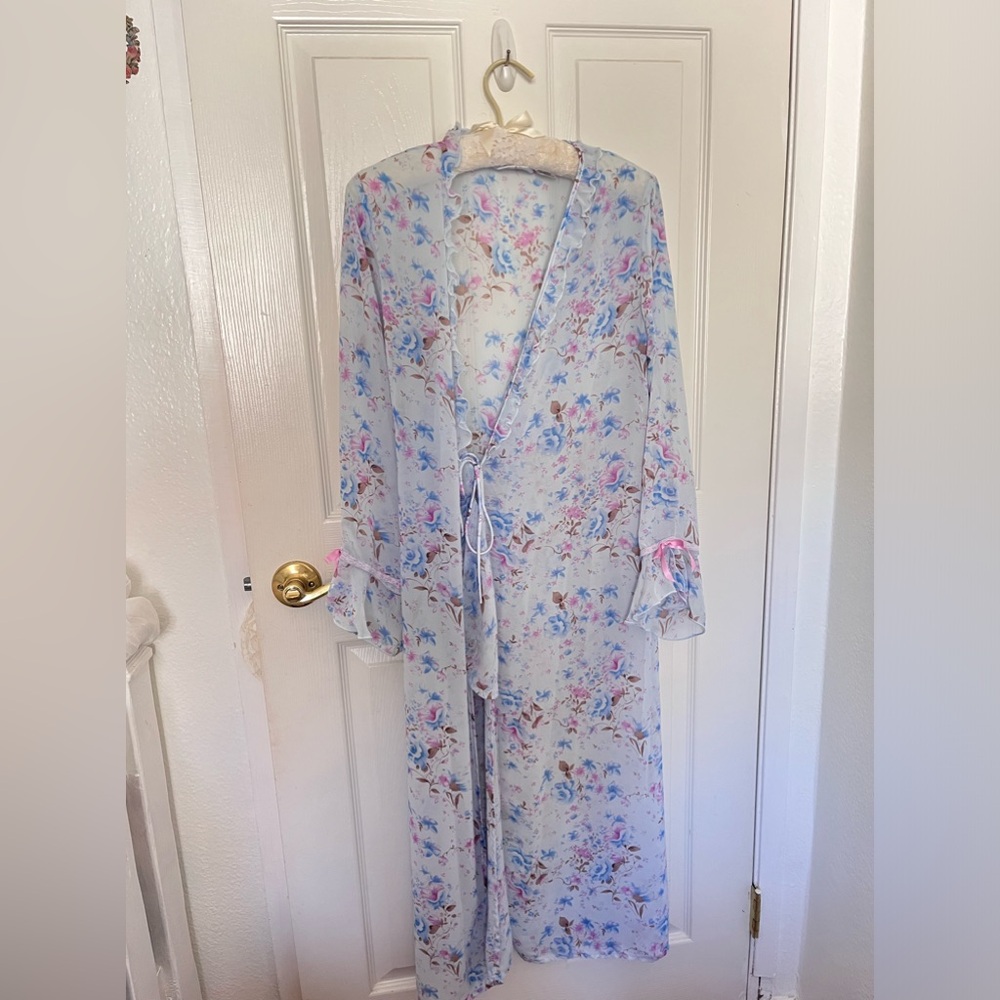 Vintage floral bed slip cardigan